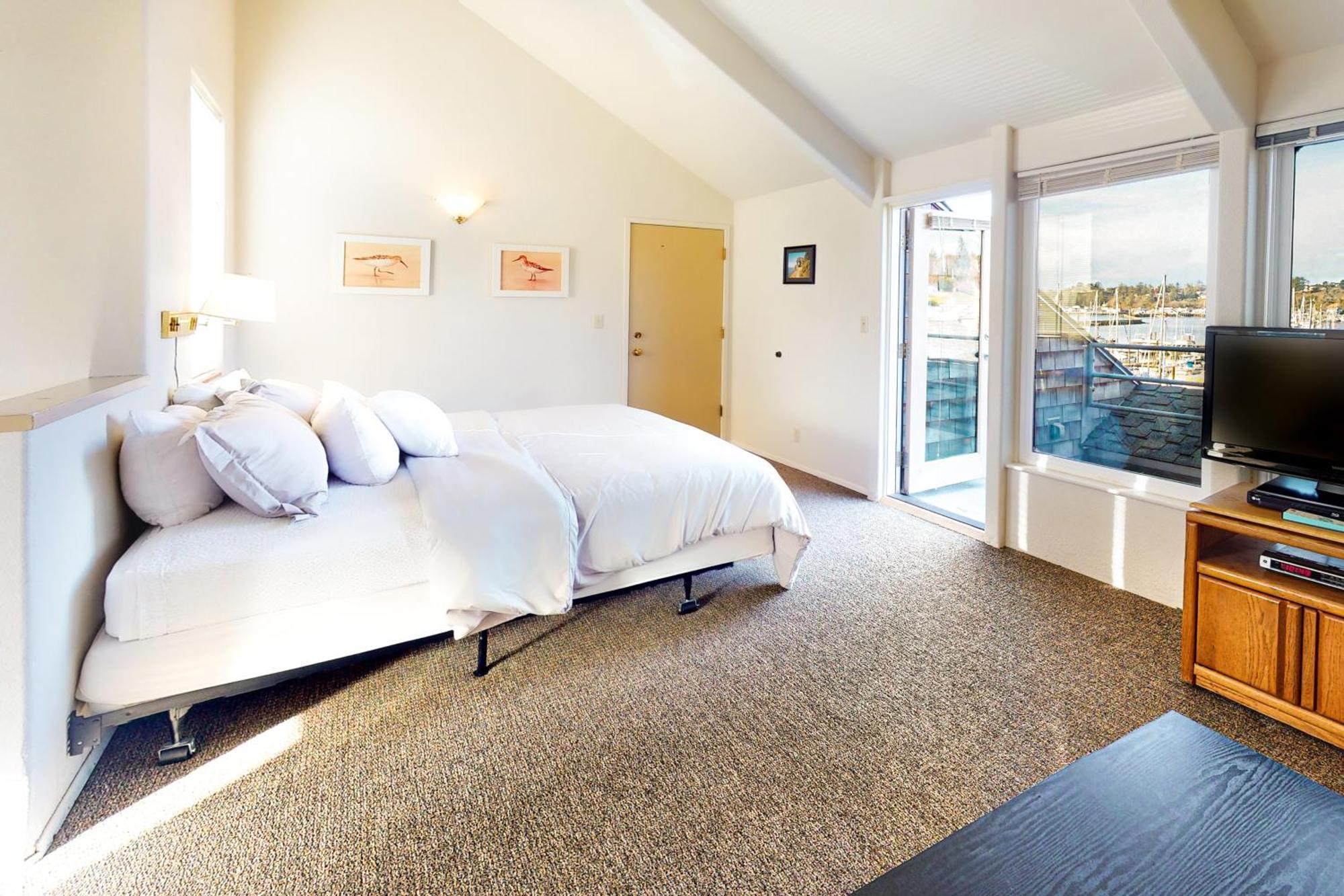 The Embarcadero Condos Newport Habitación foto